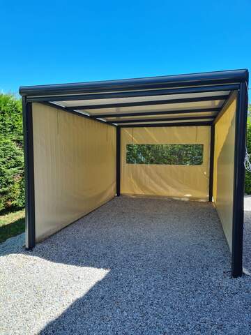 Bâche de fermeture de carport à Toulouse